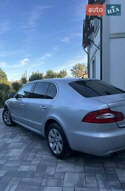 Лифтбек Skoda Superb 2008 в 