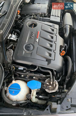 Универсал Skoda Superb 2011 в 