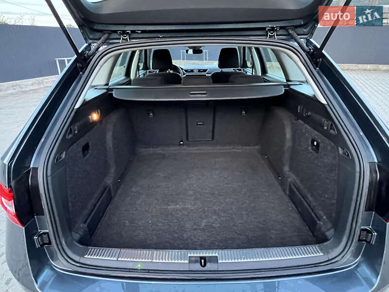Универсал Skoda Superb 2018 в Львове