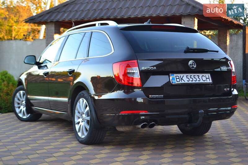 Универсал Skoda Superb 2014 в Сарнах