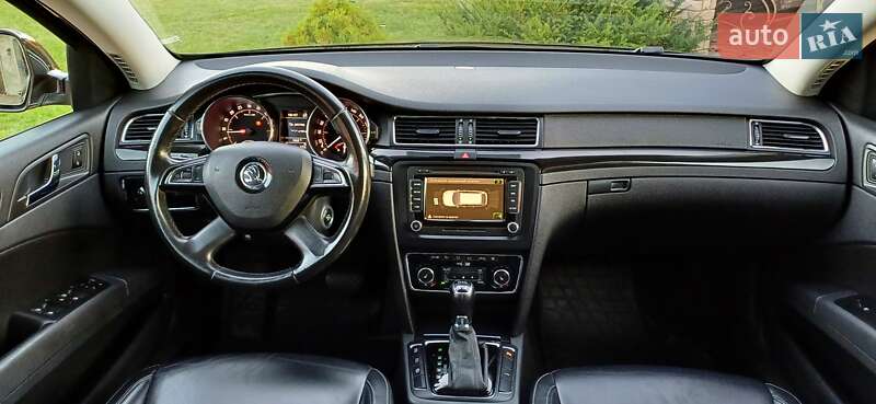 Универсал Skoda Superb 2014 в Сарнах