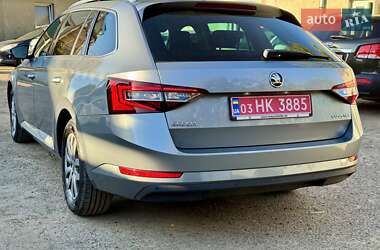 Универсал Skoda Superb 2017 в 