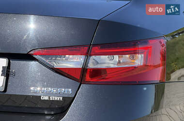 Лифтбек Skoda Superb 2019 в 