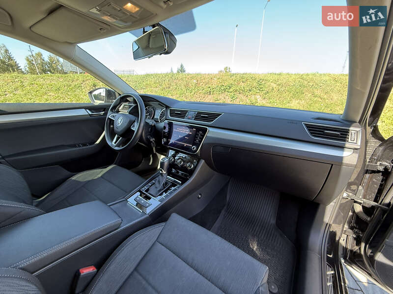 Лифтбек Skoda Superb 2019 в Стрые