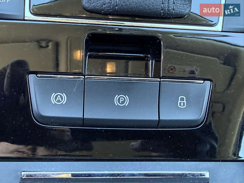 Лифтбек Skoda Superb 2019 в Стрые