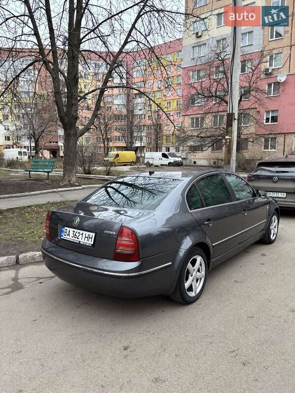 Skoda Superb 2005