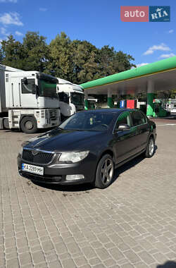 Лифтбек Skoda Superb 2008 в 