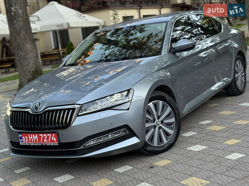 Лифтбек Skoda Superb 2021 в Трускавце