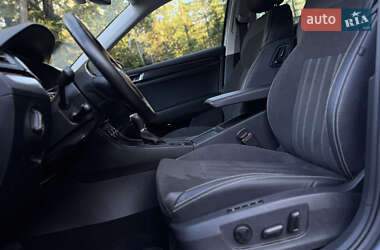 Лифтбек Skoda Superb 2021 в 