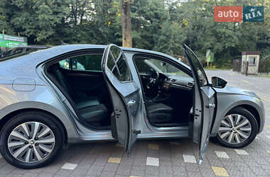 Лифтбек Skoda Superb 2021 в 
