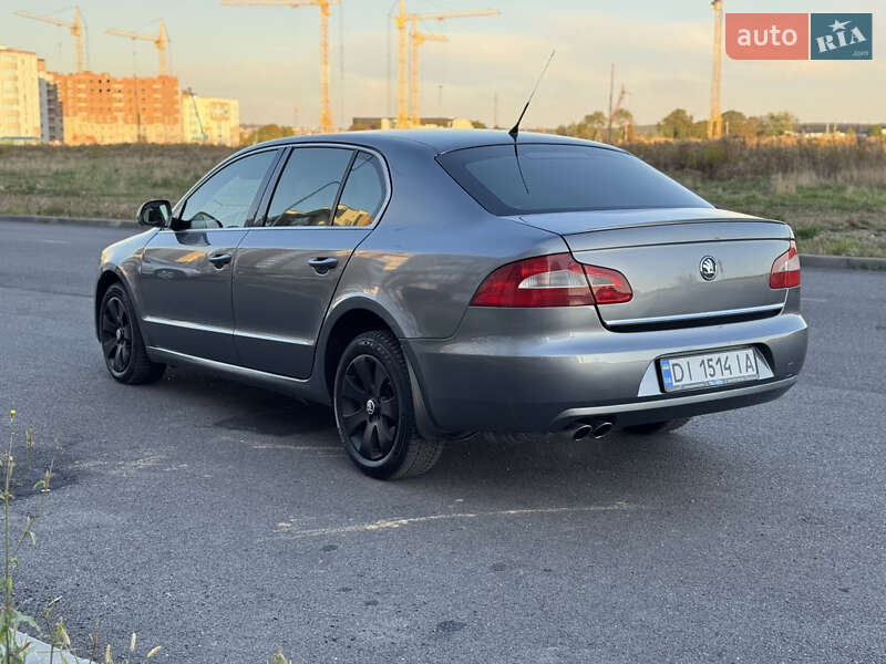 Лифтбек Skoda Superb 2008 в Виннице