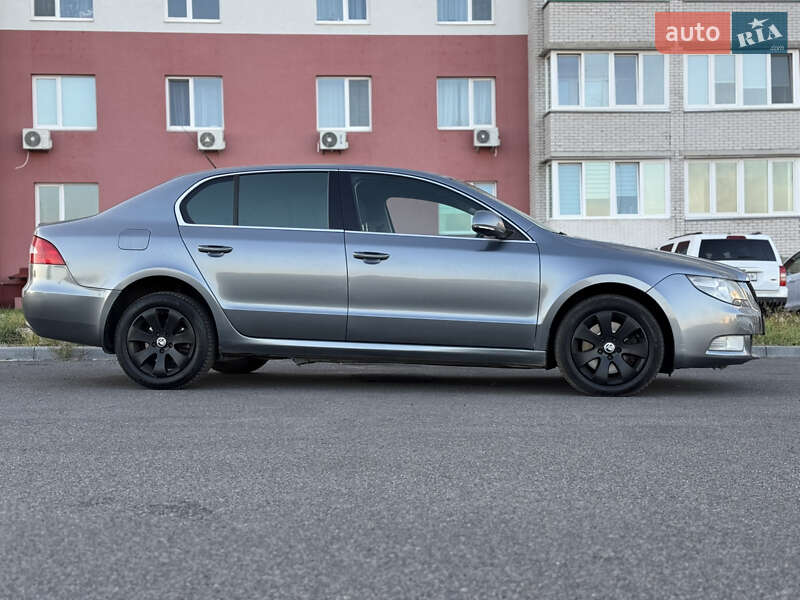 Лифтбек Skoda Superb 2008 в Виннице