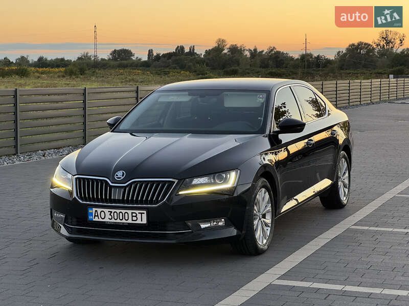 Skoda Superb 2019