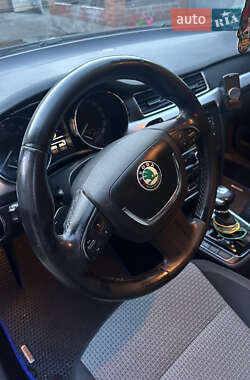 Универсал Skoda Superb 2011 в 
