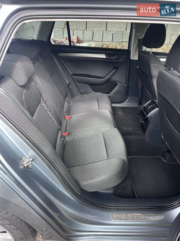 Універсал Skoda Superb 2016 в Мукачевому