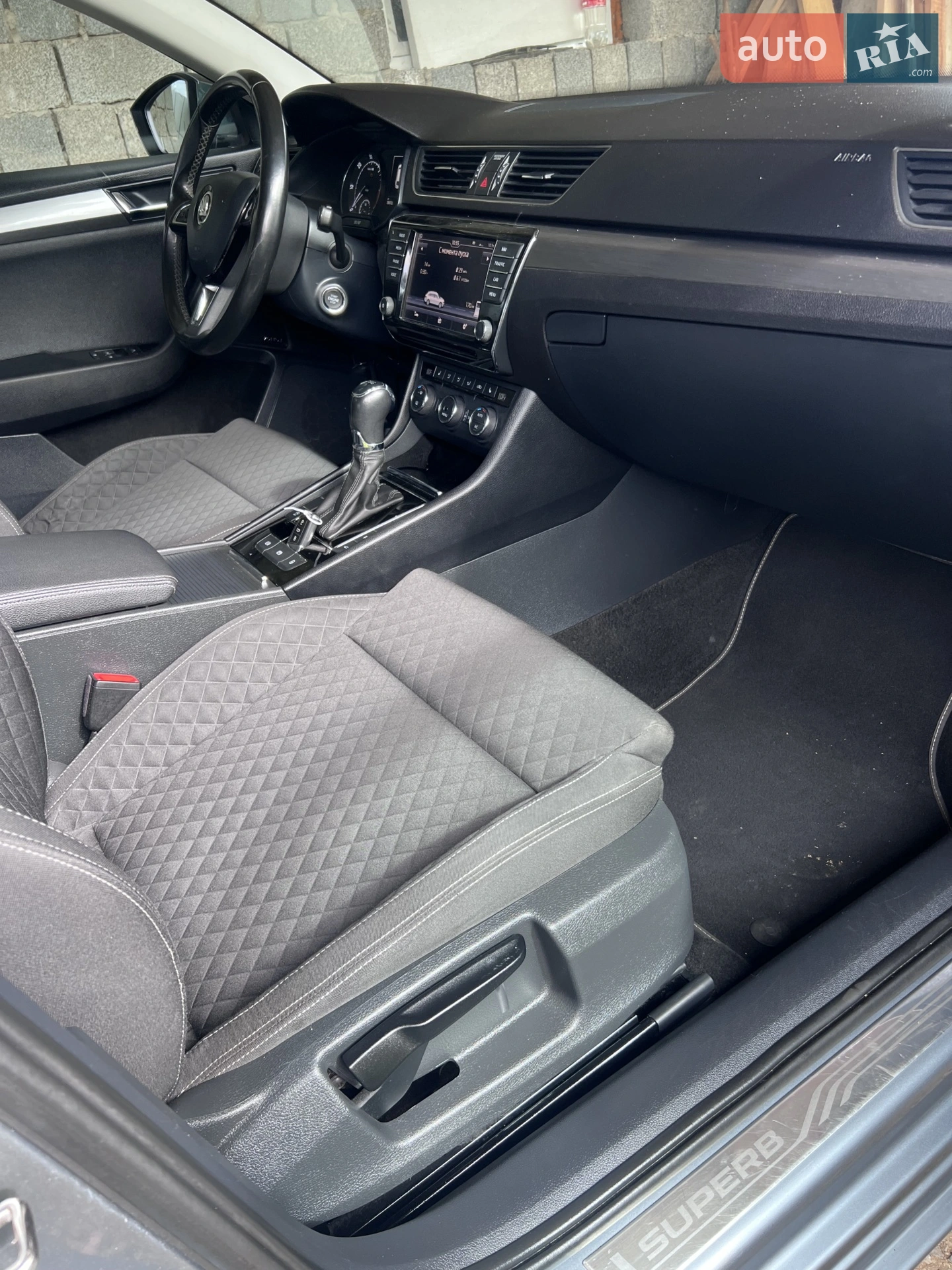 2016 Skoda Superb - мініатюра 11
