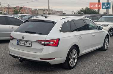 Универсал Skoda Superb 2019 в 