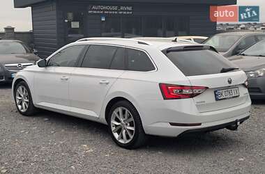 Универсал Skoda Superb 2019 в 