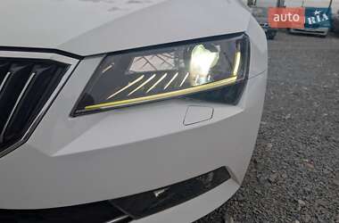 Универсал Skoda Superb 2019 в 