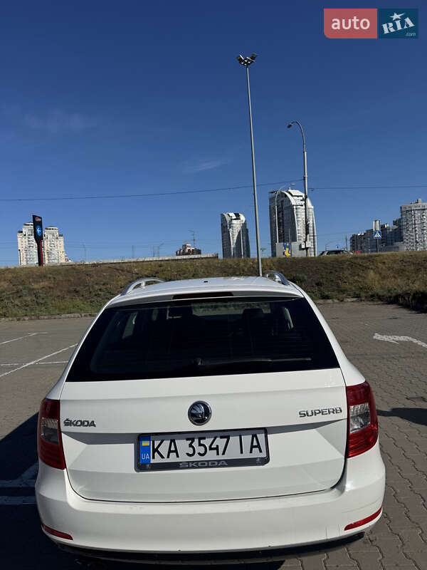 Универсал Skoda Superb 2014 в Киеве