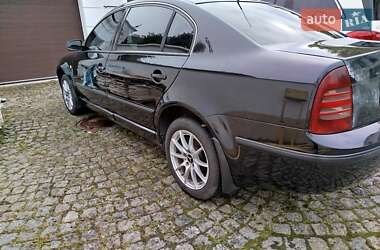 Лифтбек Skoda Superb 2006 в 