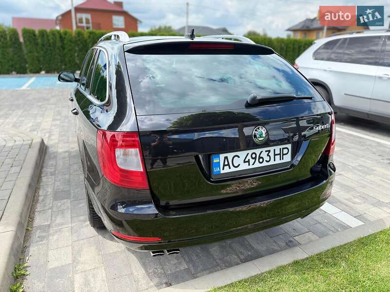 Универсал Skoda Superb 2013 в Луцке