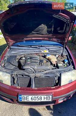 Лифтбек Skoda Superb 2002 в 