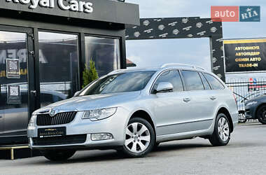 Універсал Skoda Superb 2010 в Харкові