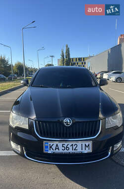 Лифтбек Skoda Superb 2009 в Киеве