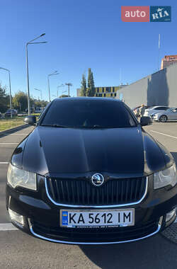 Лифтбек Skoda Superb 2009 в 