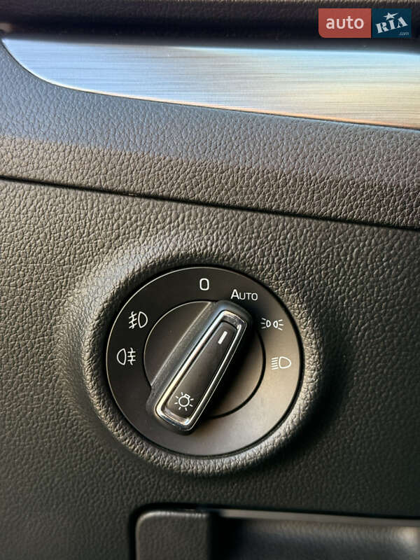 Универсал Skoda Superb 2017 в Звягеле