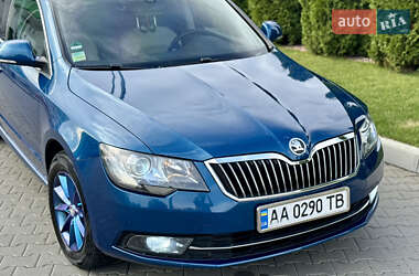 Универсал Skoda Superb 2013 в 