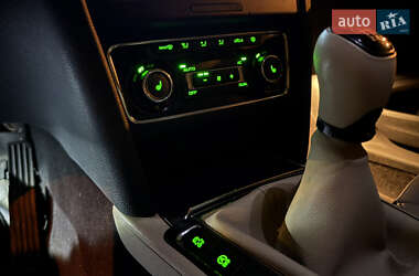 Универсал Skoda Superb 2013 в 