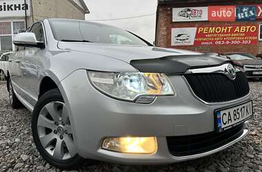 Лифтбек Skoda Superb 2012 в Смеле