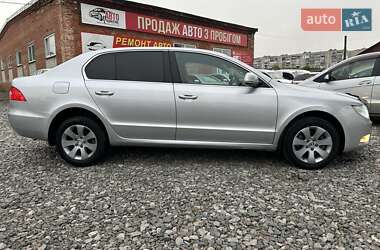 Лифтбек Skoda Superb 2012 в 