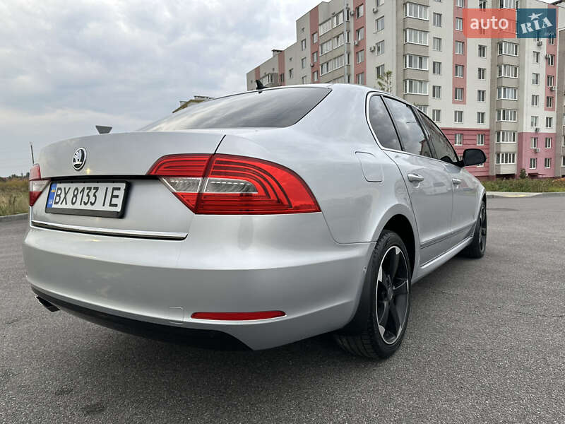 Лифтбек Skoda Superb 2013 в Виннице