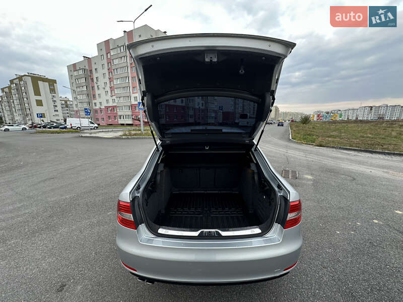 Лифтбек Skoda Superb 2013 в Виннице