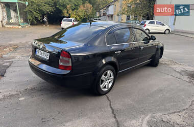 Лифтбек Skoda Superb 2007 в 
