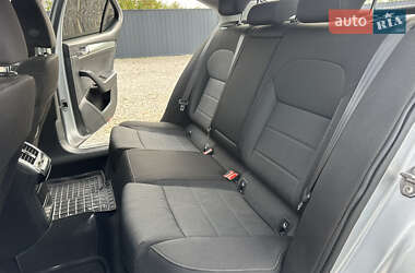 Лифтбек Skoda Superb 2016 в 