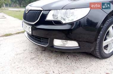 Лифтбек Skoda Superb 2009 в 
