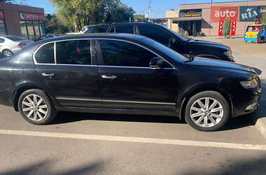 Лифтбек Skoda Superb 2010 в 