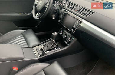 Лифтбек Skoda Superb 2017 в 