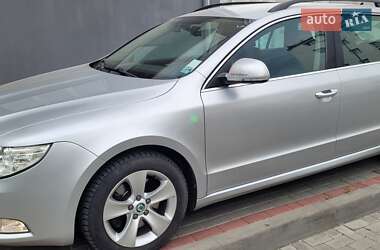 Универсал Skoda Superb 2012 в 