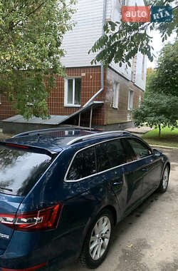 Универсал Skoda Superb 2015 в 