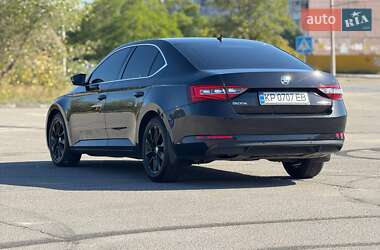 Лифтбек Skoda Superb 2018 в 