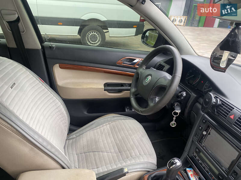 Лифтбек Skoda Superb 2007 в Киеве