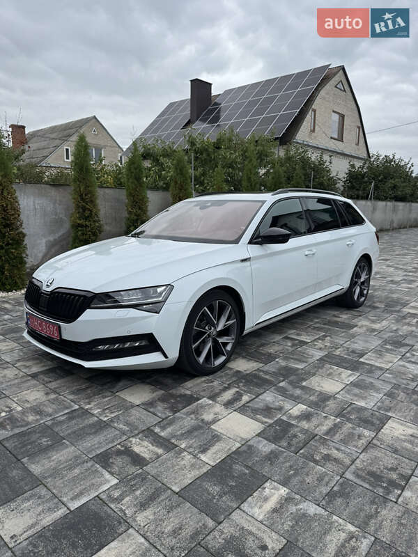 Универсал Skoda Superb 2021 в 