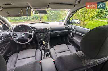 Лифтбек Skoda Superb 2005 в 