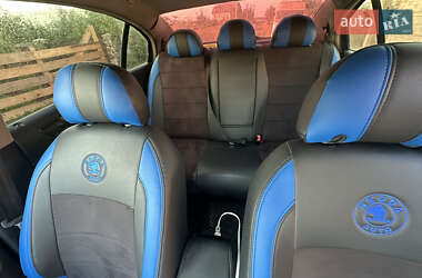 Лифтбек Skoda Superb 2001 в 