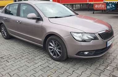 Ліфтбек Skoda Superb 2014 в Києві